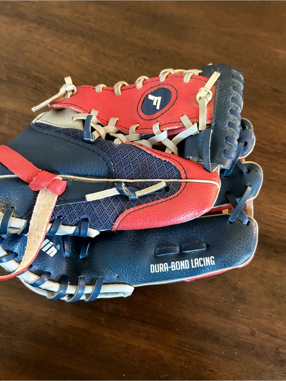 Franklin Boys Tball Baseball Glove Red Blue 9.5 Inch